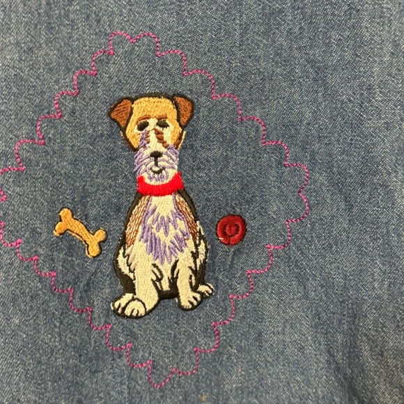 Vintage Mary Jane Rayon Blend Denim Jean Button Down Funky DOGS Shirt Women’s M - Picture 7 of 7